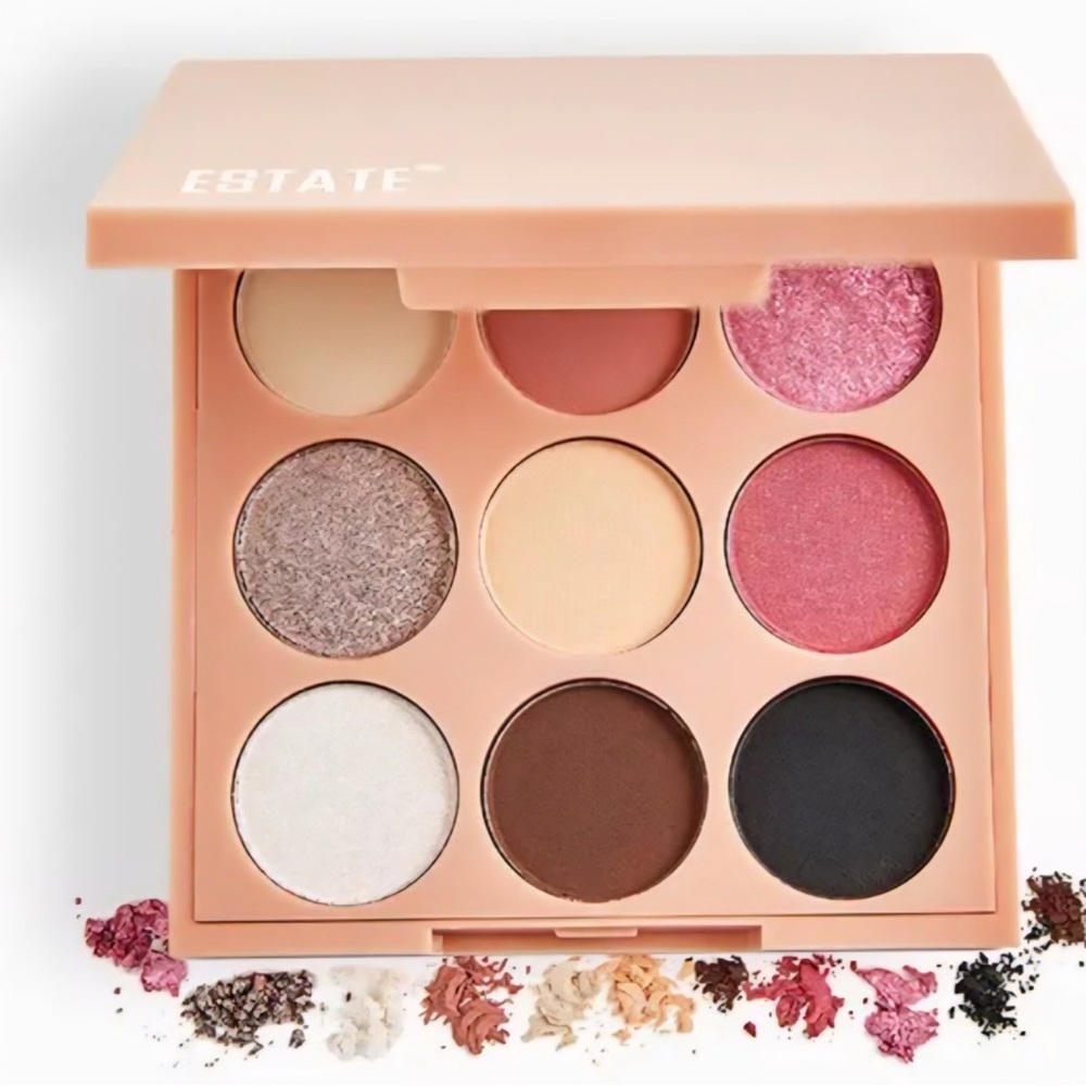 ❤️ 3/$25 ESTATE COSMETICS Rose Rendezvous Eyeshadow Palette